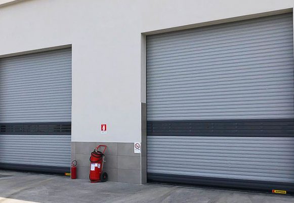 industrial-rolling-shutters-for-transport-sector